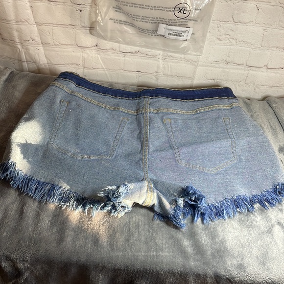 Jeans Denim shorts size XL New - Picture 12 of 15